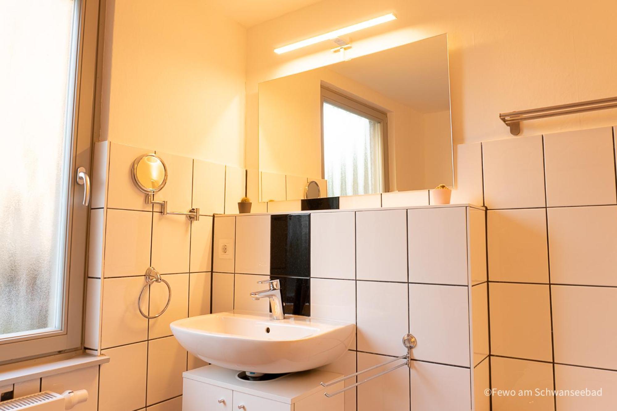 Fewo Am Schwanseebad Mit Garten - Ruhig, Familienfreundlich Und Zentrumsnah Weimar  Esterno foto